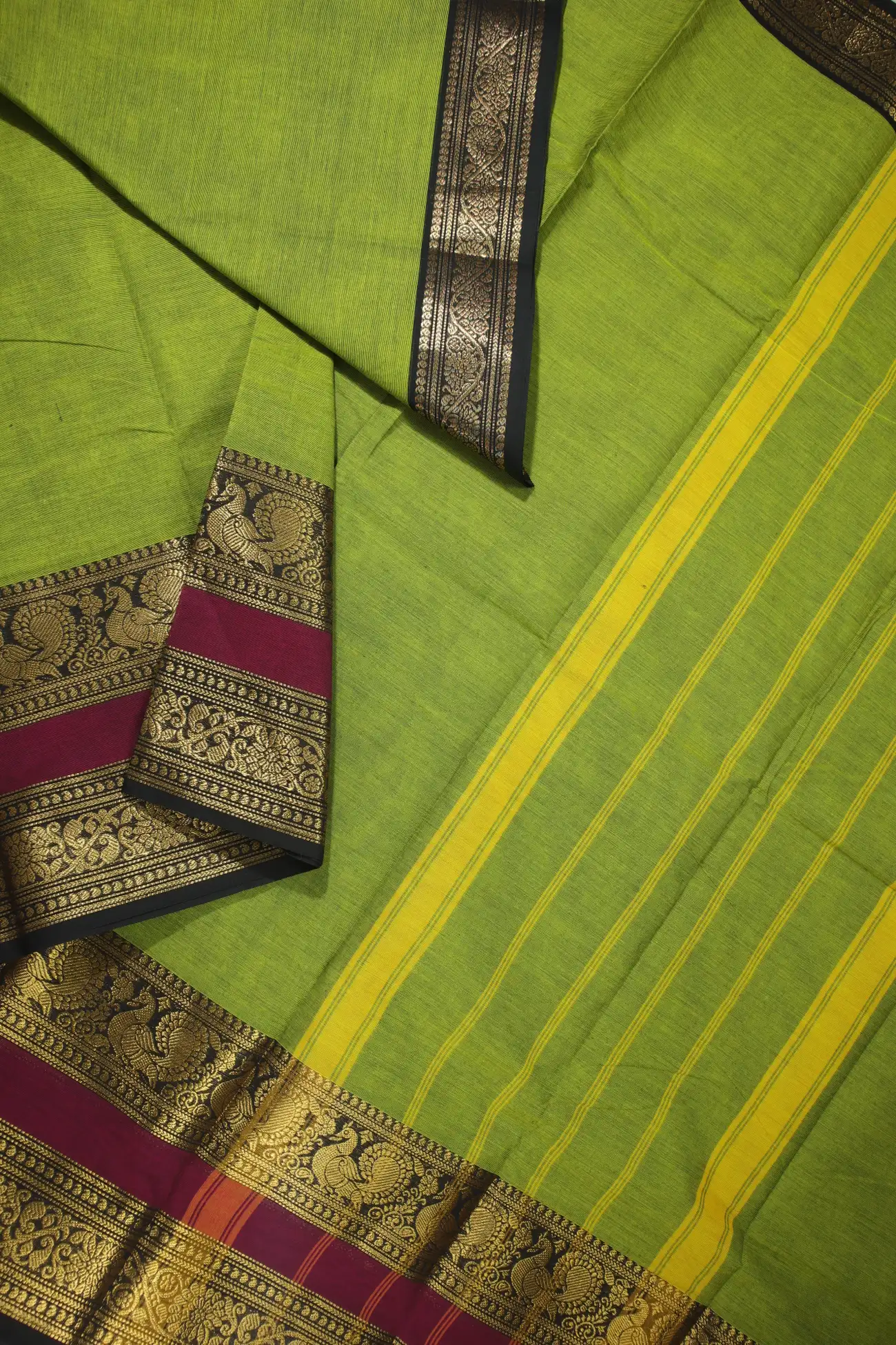 light-green-flower-peacock-grand-chettinad-saree-gc002291-b