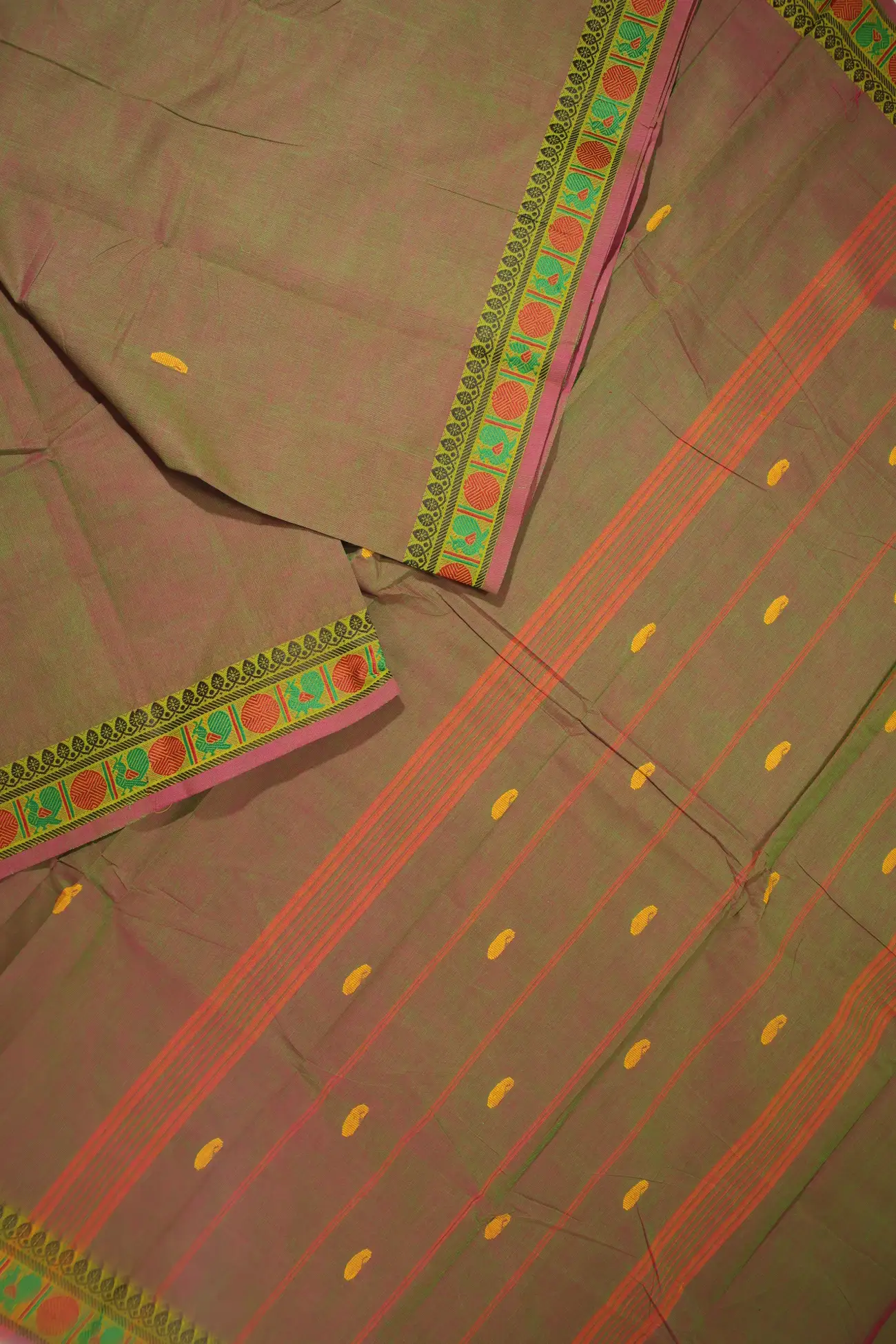 rosy-brown-leaf-peacock-grand-chettinad-saree-gc002179-b