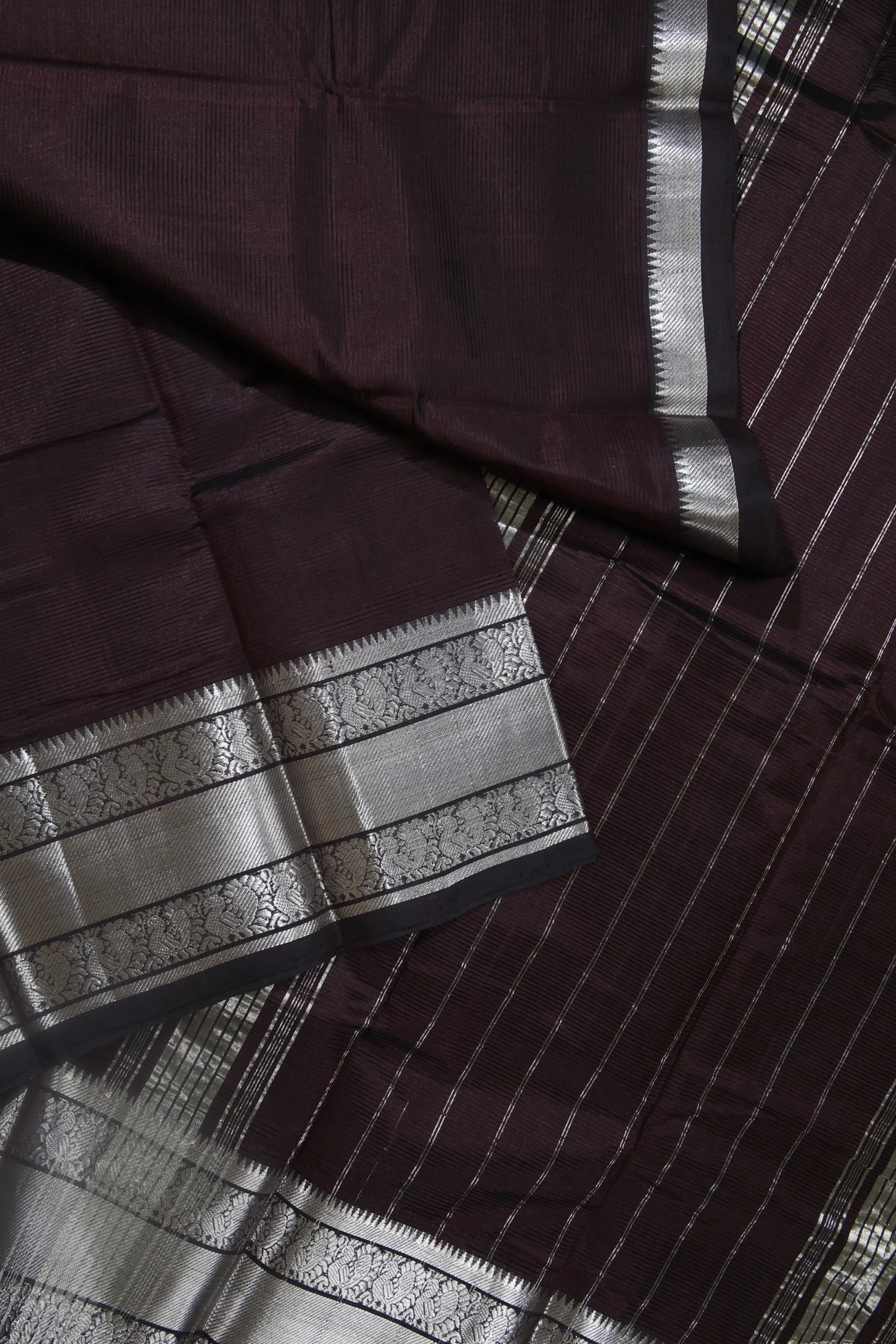 brown-peacock-mangalagiri-silk-cotton-saree-mls000565-c