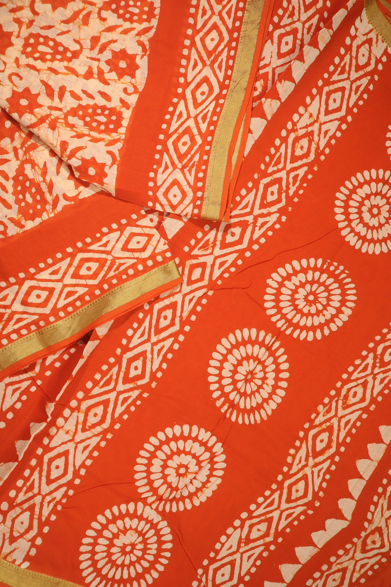 orange-batik-mulmul-cotton-saree-mm001854-b