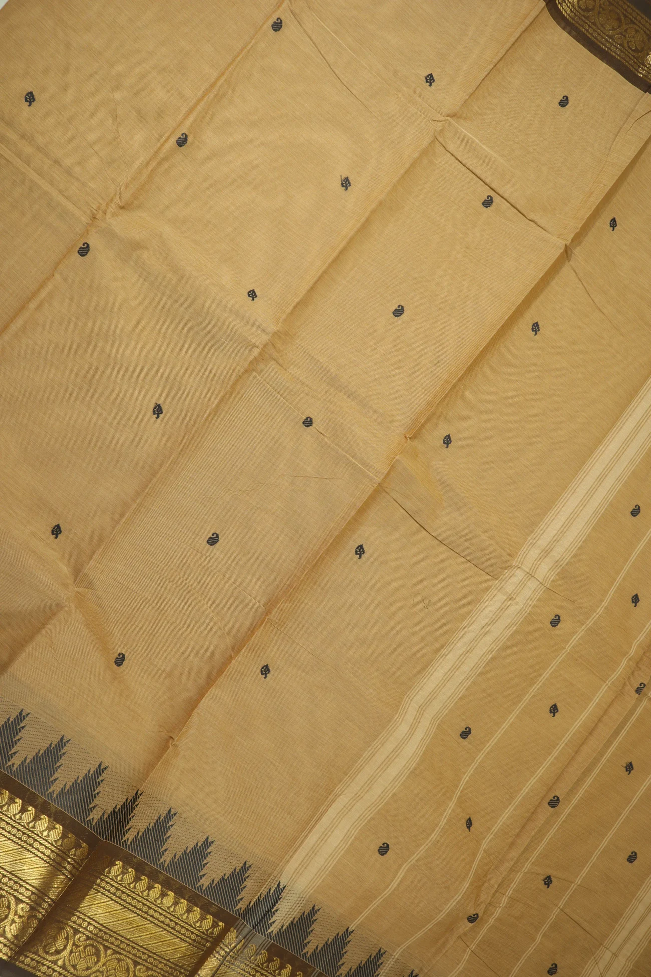 wheat-thalampoo-reku-grand-chettinad-saree-gc002147-c