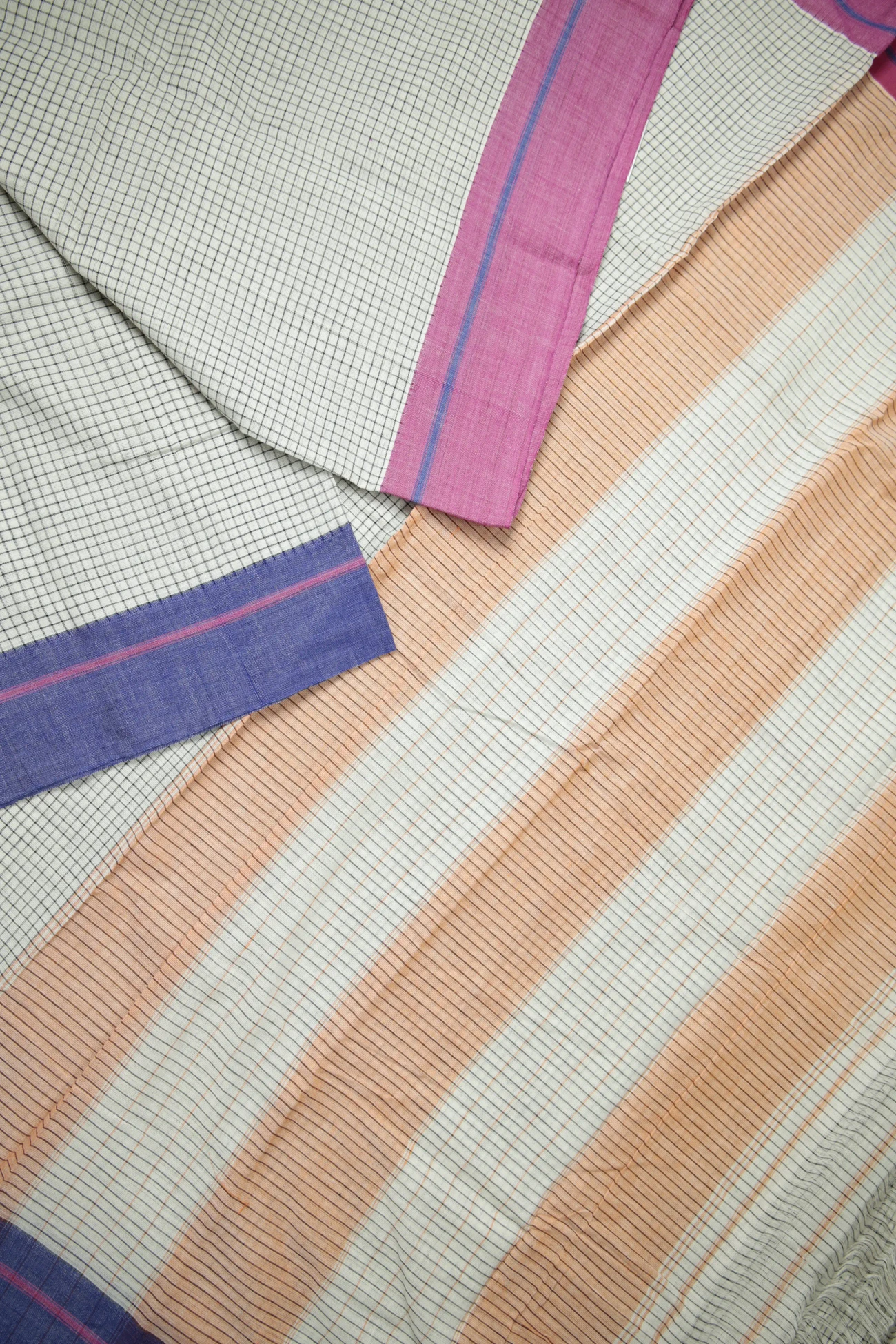 off-white-plain-patteda-anchu-saree-pa000062-b