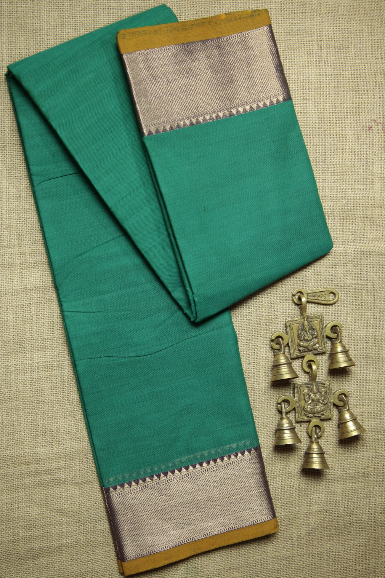 sea-green-bavanji-border-temple-malarkodi-saree-mk008077-a