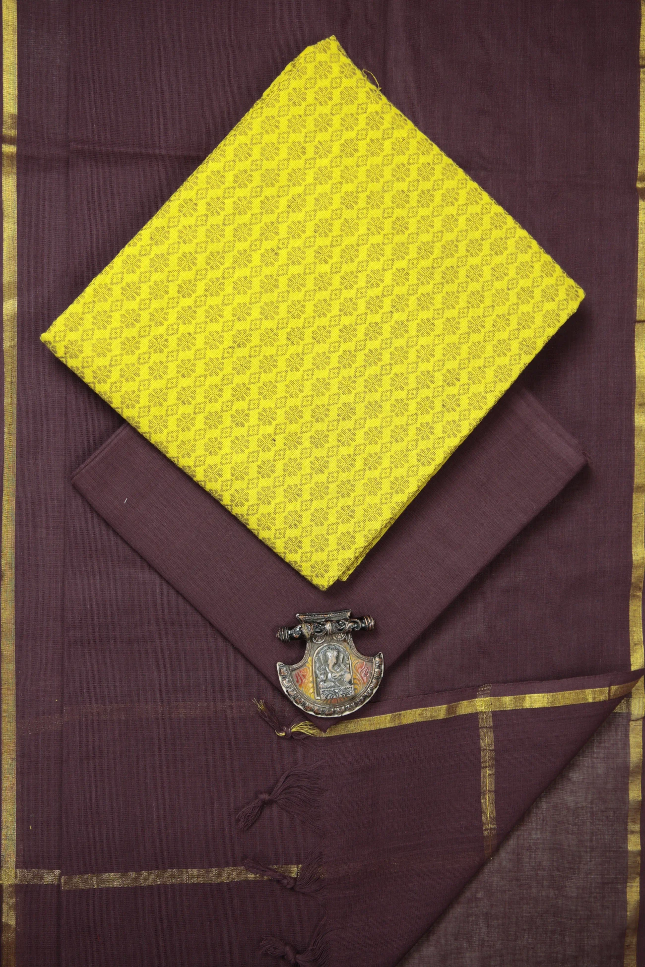 yellow-flower-chettinad-dress-materials-cc000058-a