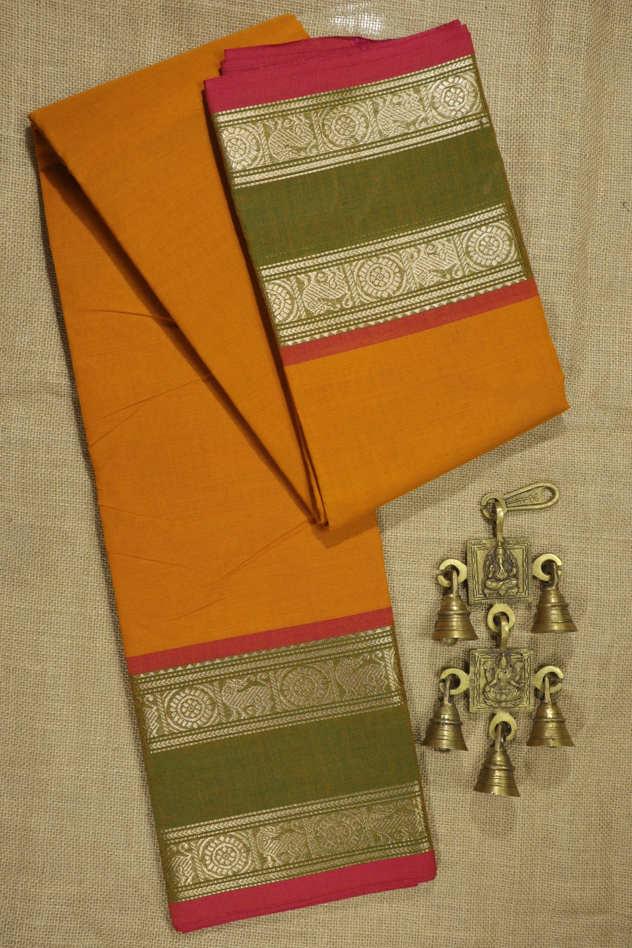 mustard-ruthratcham-yazhi-malarkodi-saree-mk008047-a