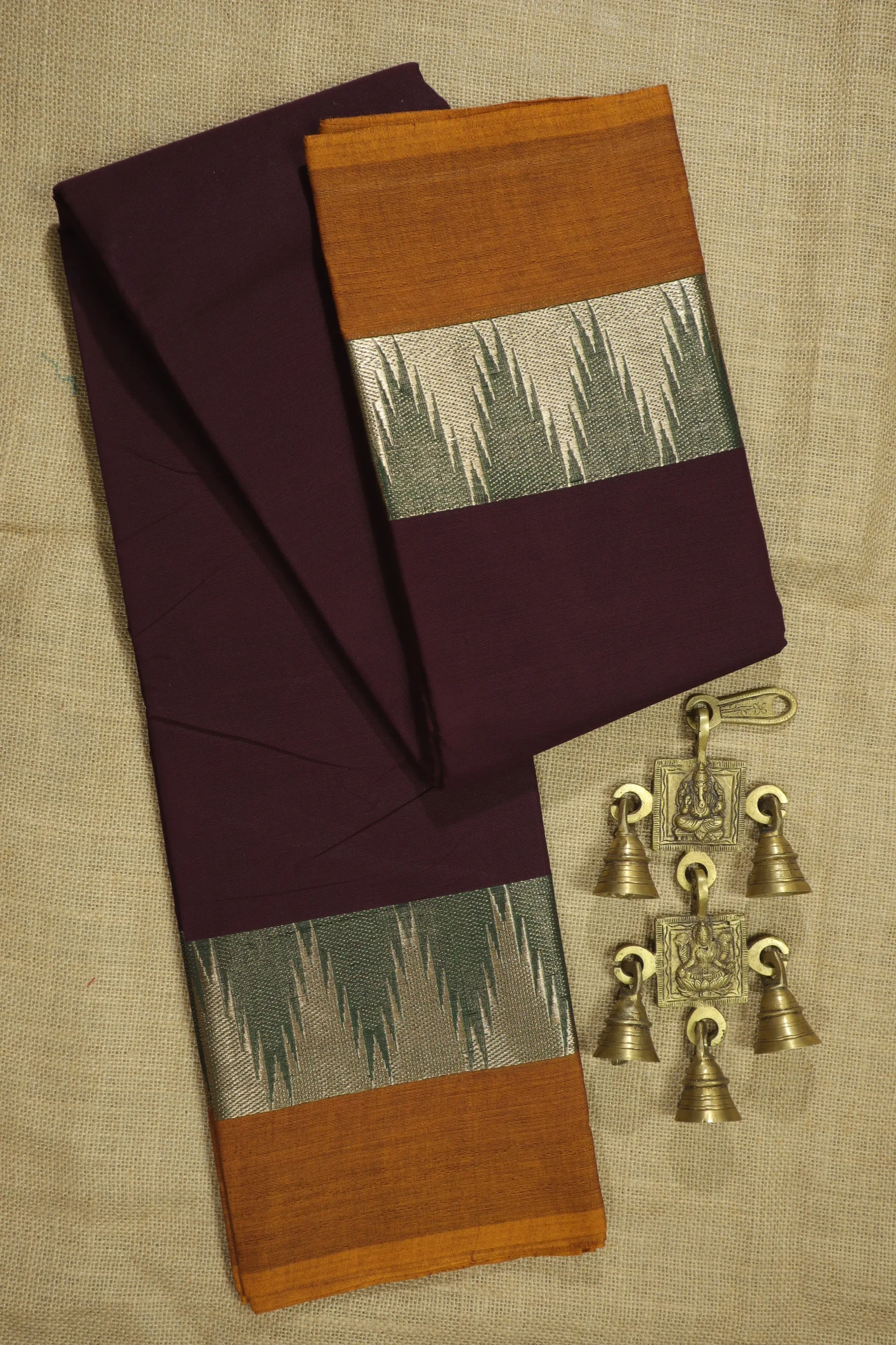 coffee-brown-thalampoo-reku-malarkodi-saree-mk008099-a