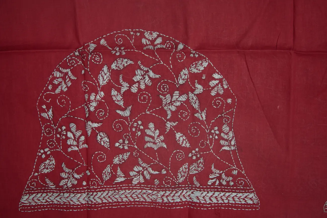red-flower-kantha-work-blouse-fabric-kwb002096-b