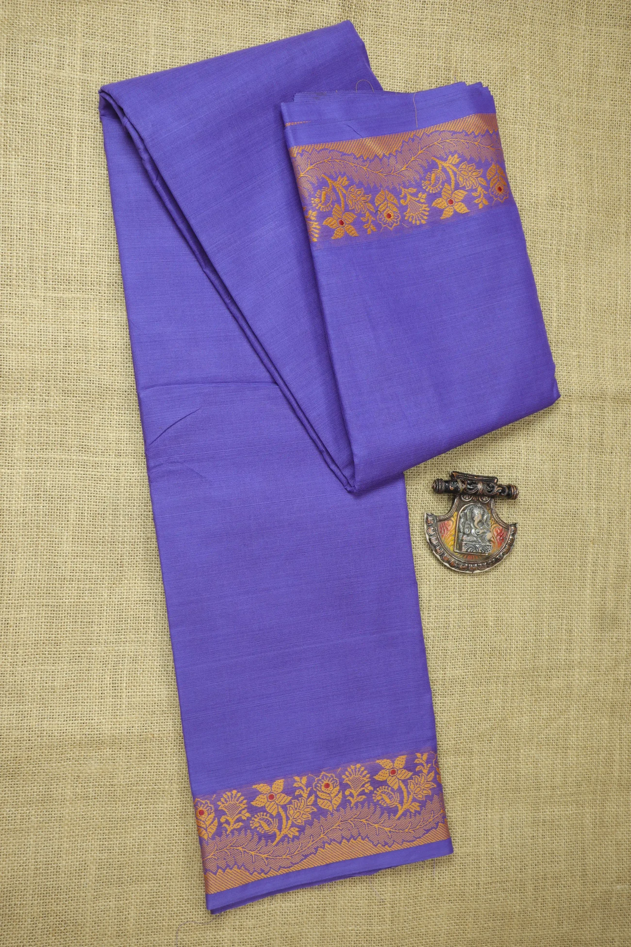 medium-purple-flower-malarkodi-saree-mk008131-a