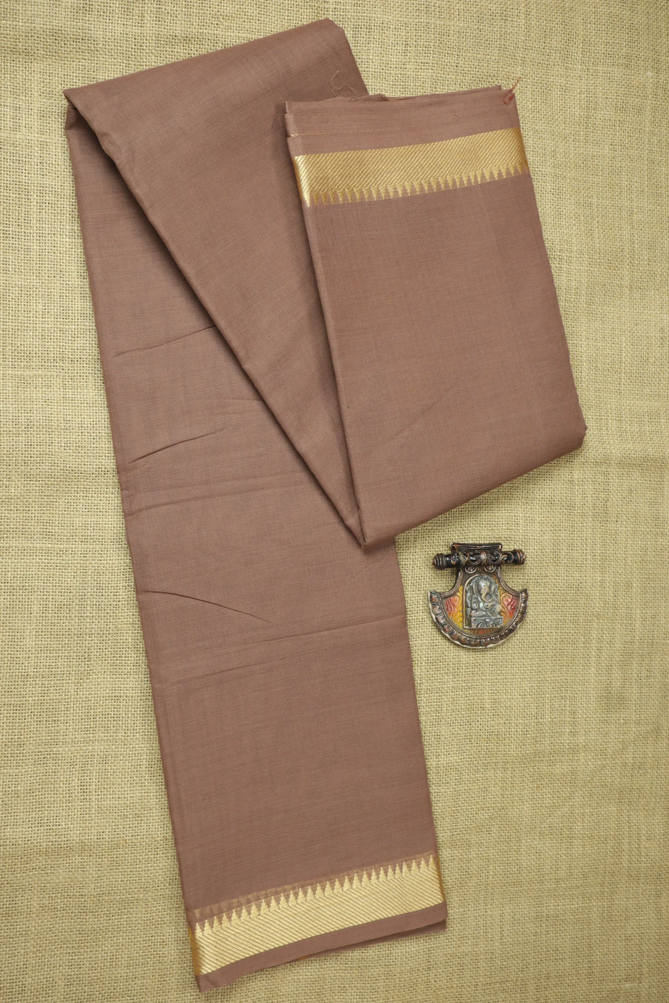 brown-nizam-border-malarkodi-saree-mk008168-a
