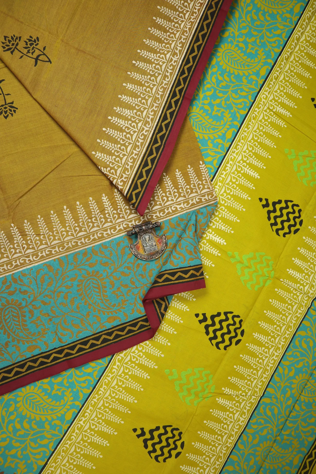 brown-flower-chettinad-printed-saree-cp000095-a