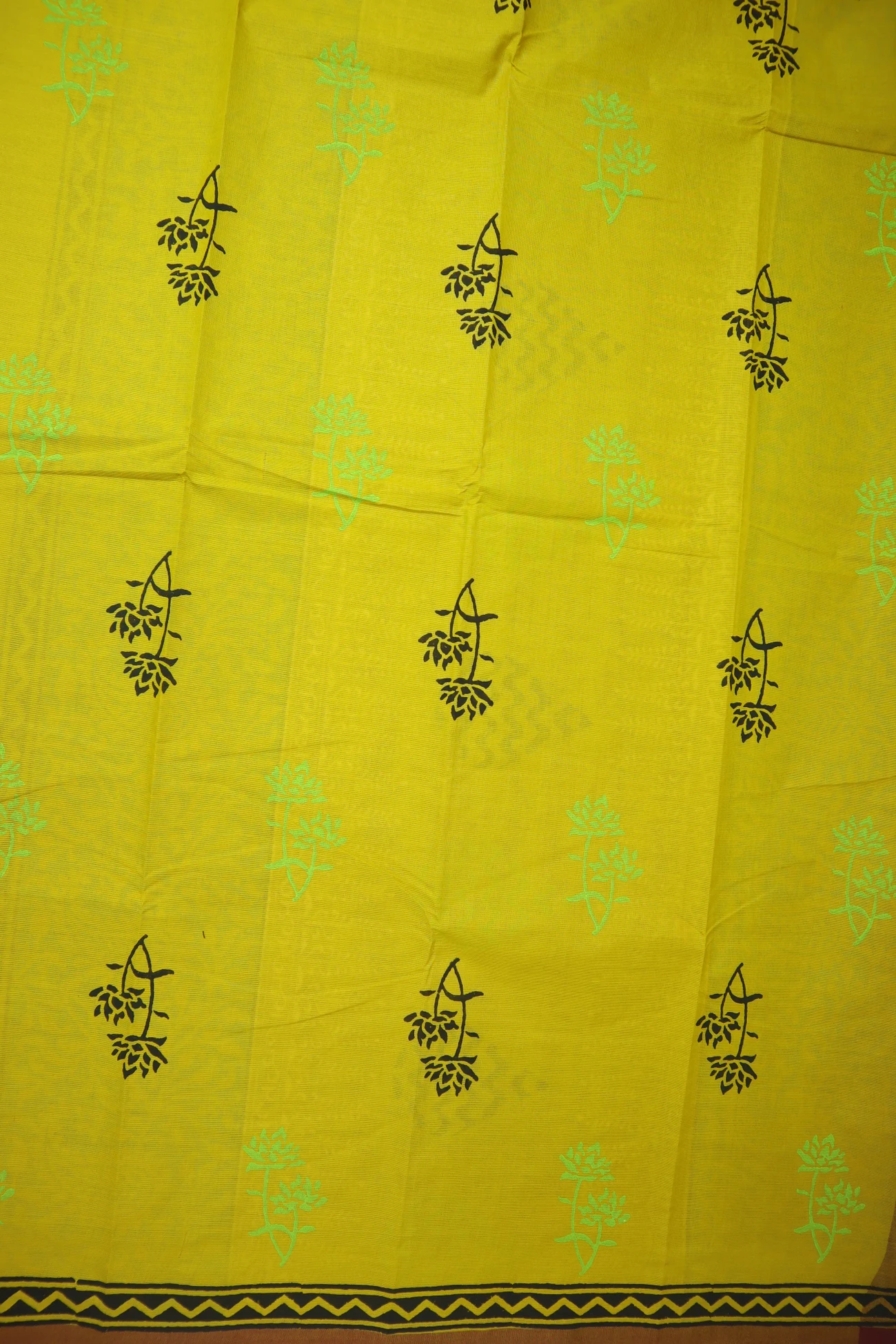 brown-flower-chettinad-printed-saree-cp000095-d