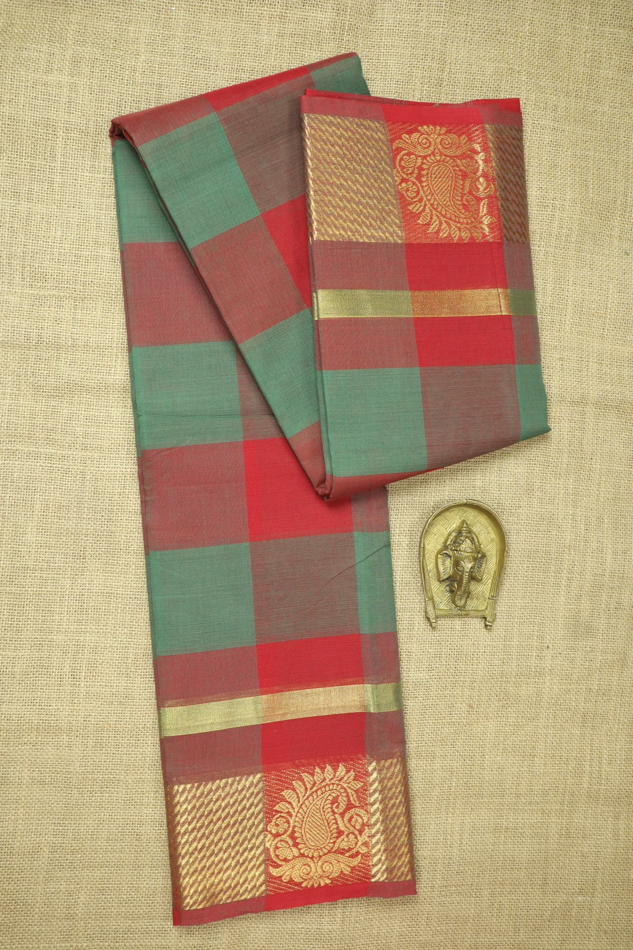 red-mango-palum-pazhamum-checked-saree-ck002665-a