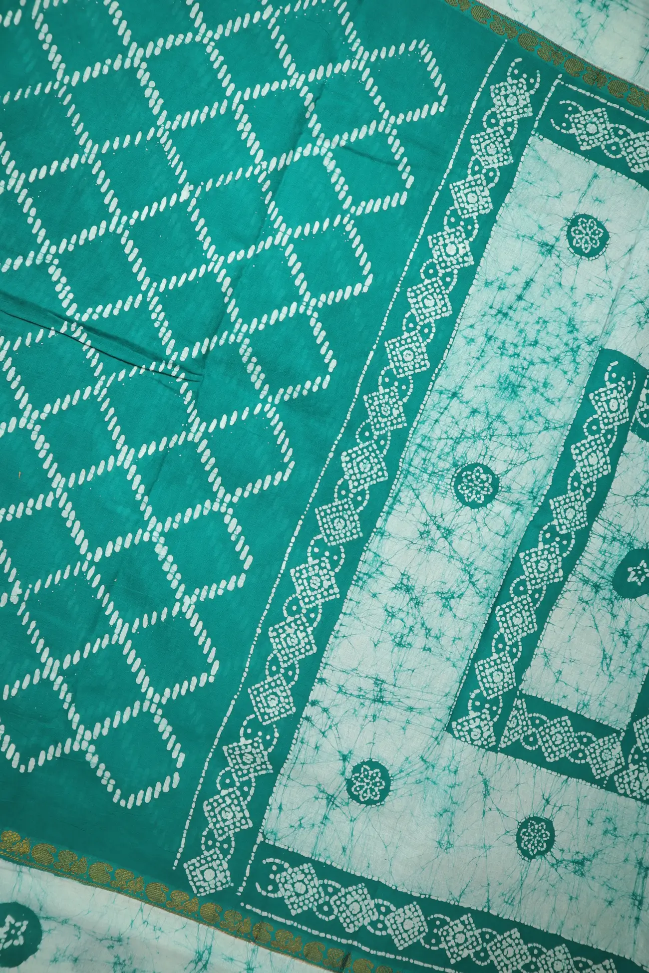 teal-diamoned-madurai-sungudi-saree-ss006233-c