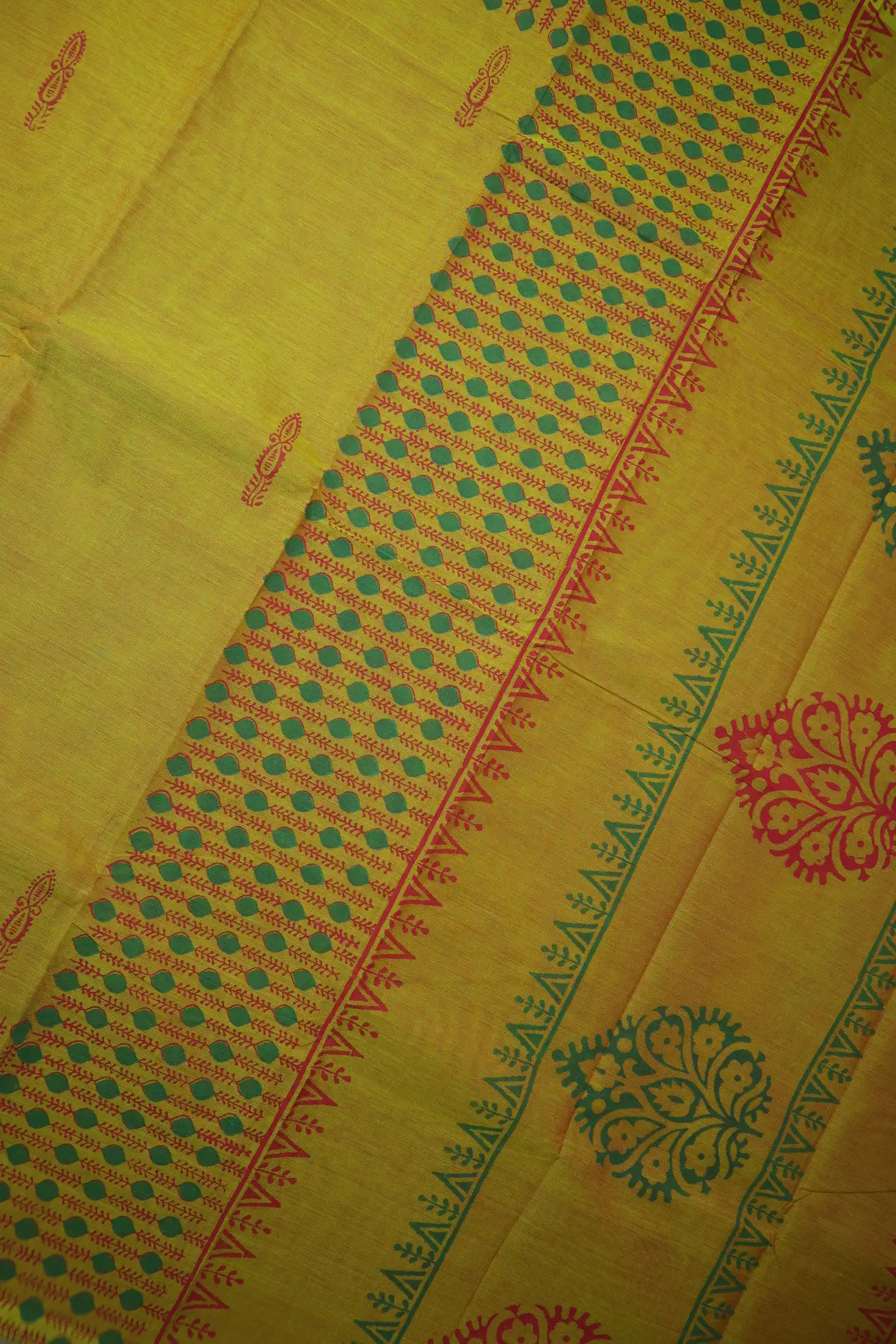 goldenrod-flower-chettinad-printed-saree-cp000103-c