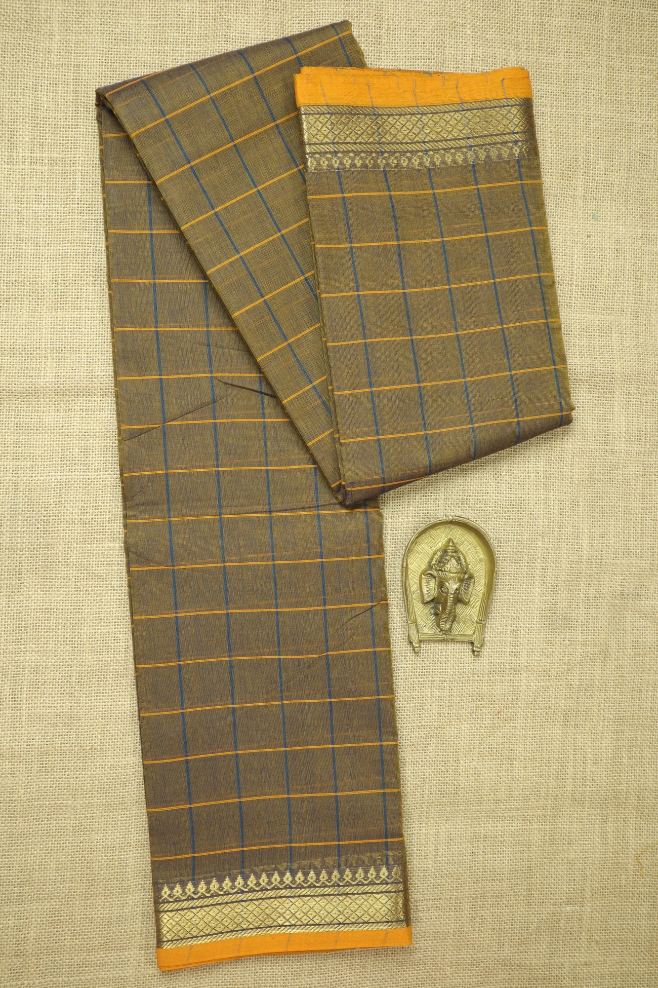 saddle-brown-leaf-mayil-kan-checked-saree-ck002622-a