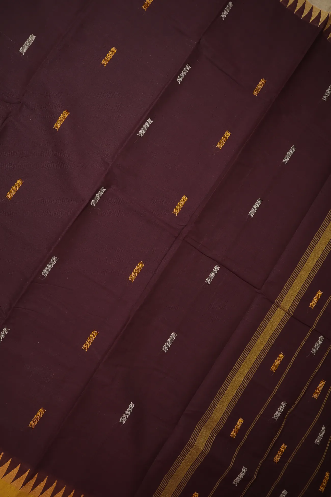 maroon-temple-kanchi-cotton-saree-uu005508-c
