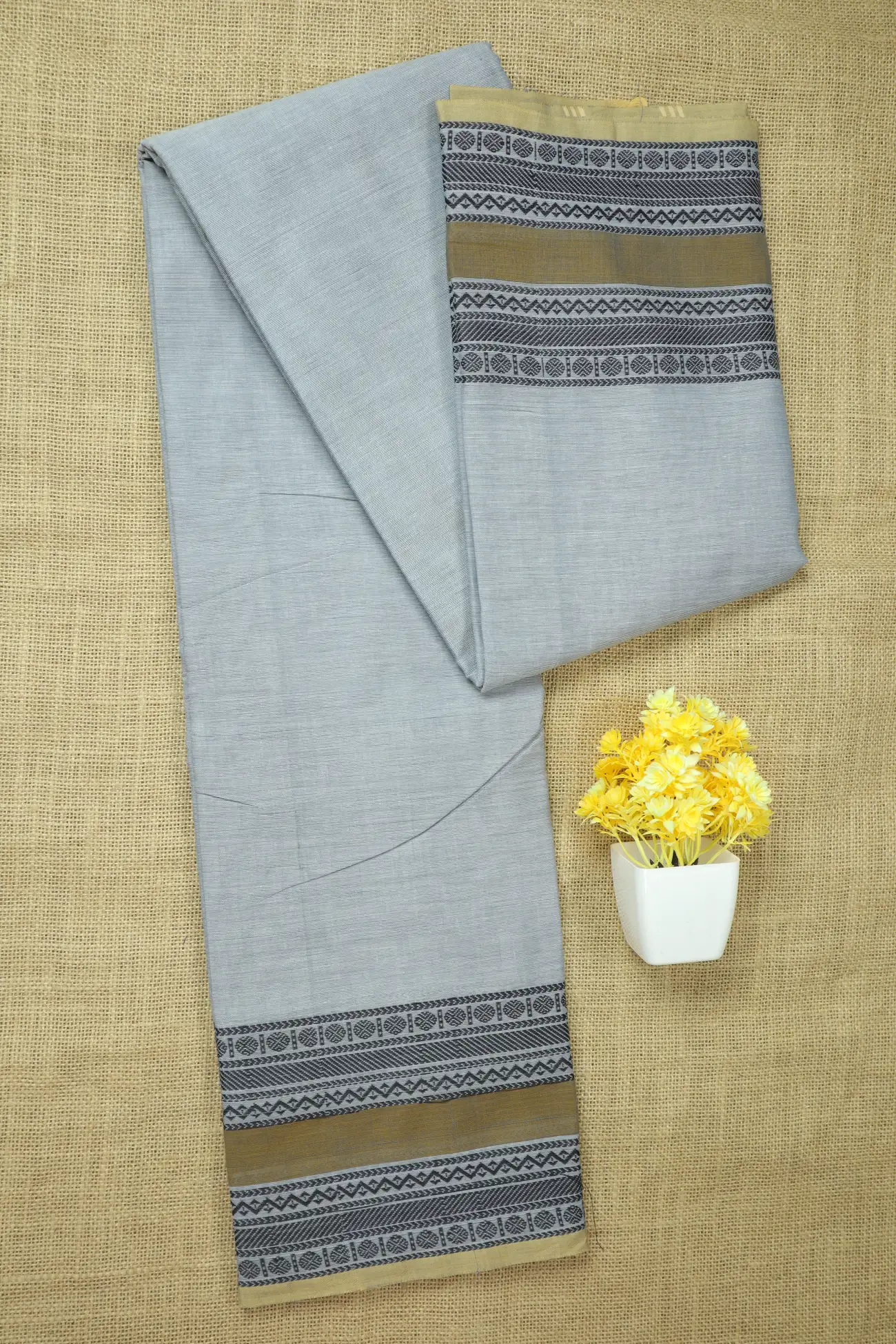 gray-ruthratcham-malarkodi-saree-mk008236-a