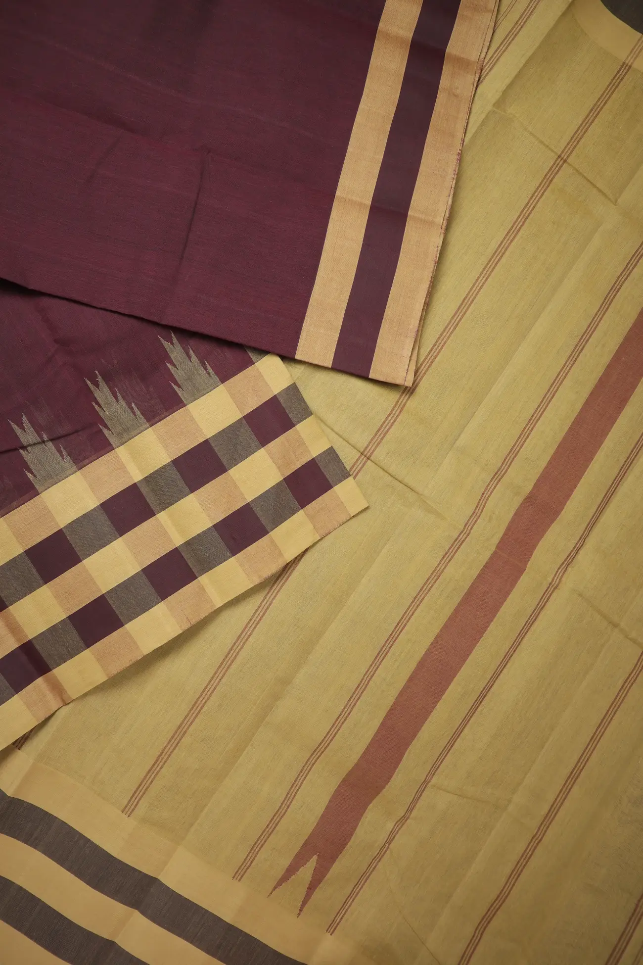 dark-maroon-thalampoo-reku-coimbatore-cotton-saree-cbe000457-b