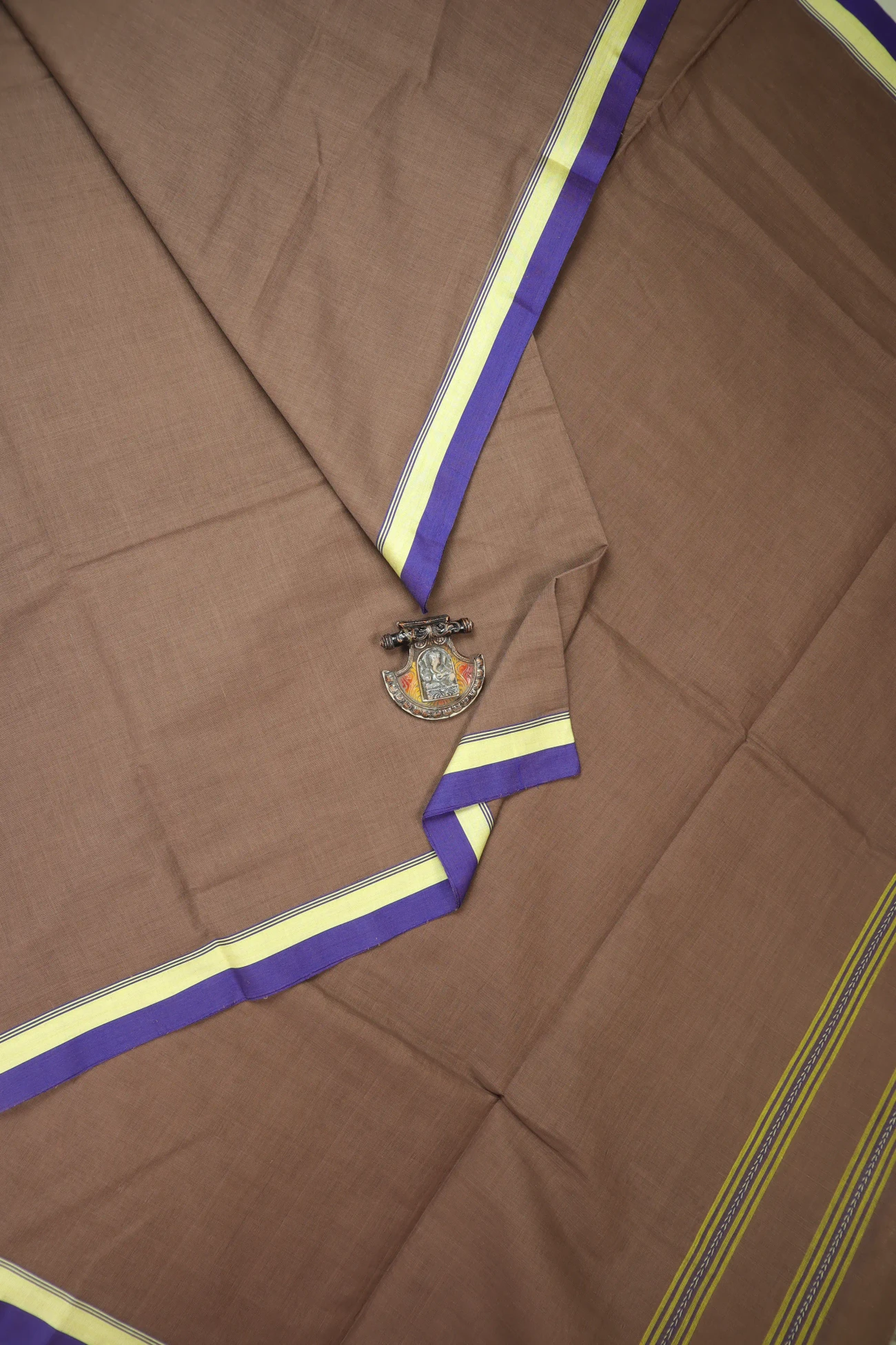 brown-plain-begumpuri-sarees-kv001476-a