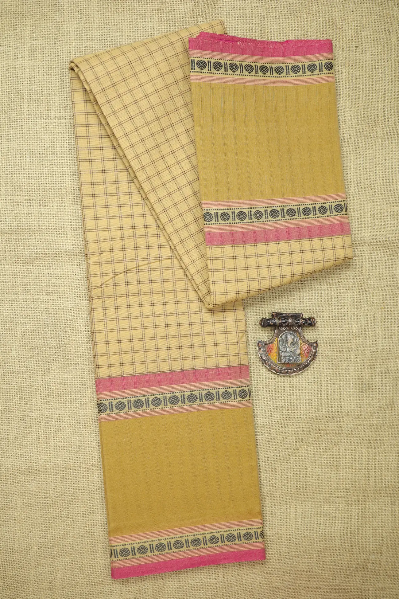 wheat-ruthratcham-checked-saree-ck002684-a