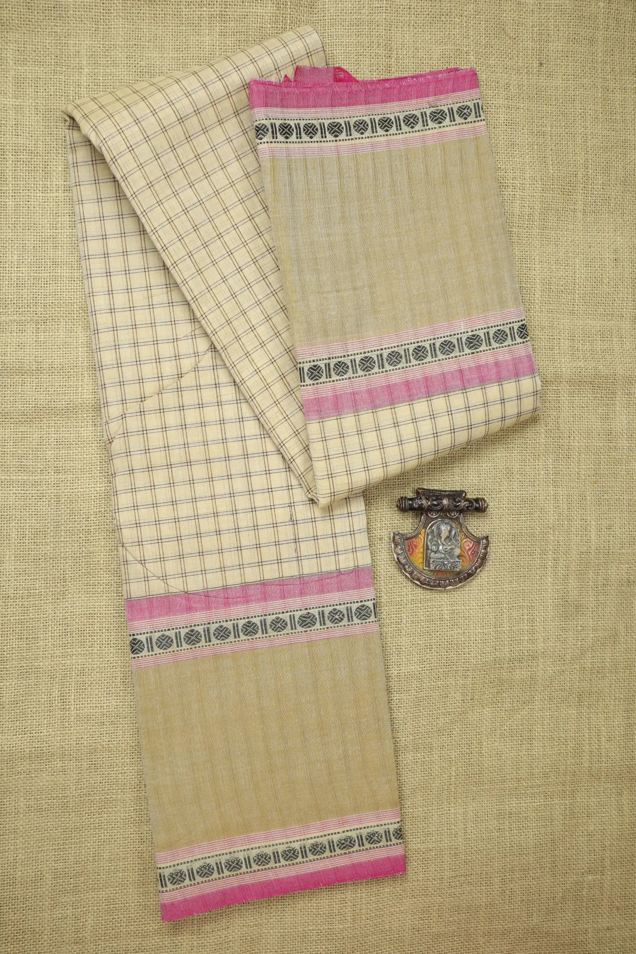 wheat-ruthratcham-checked-saree-ck002682-a