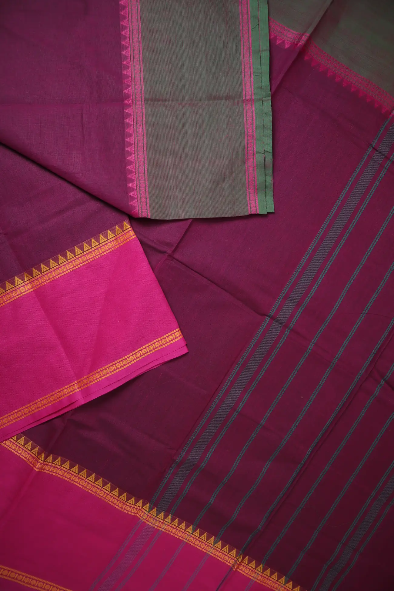 dark-magenta-temple-grand-chettinad-saree-gc000913-b