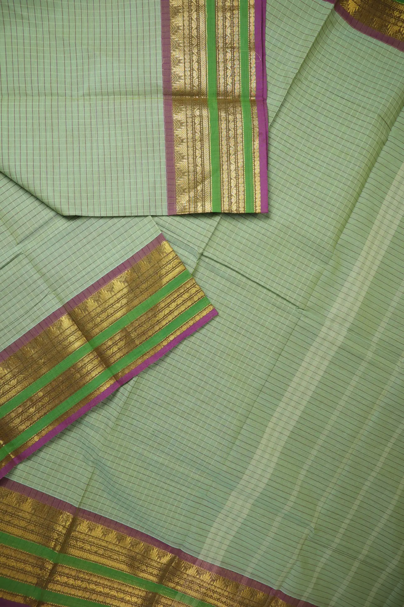 pista-green-temple-checked-saree-ck002723-b