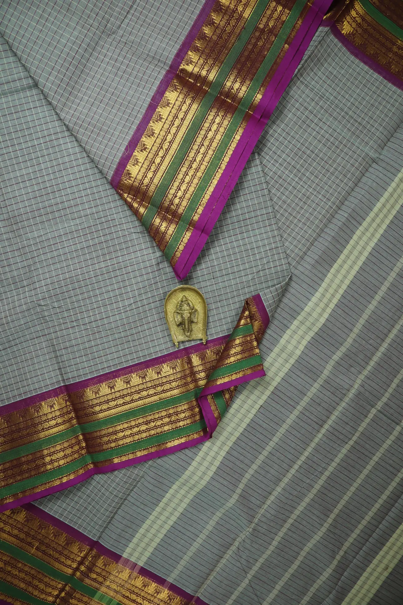 gray-temple-checked-saree-ck002722-a