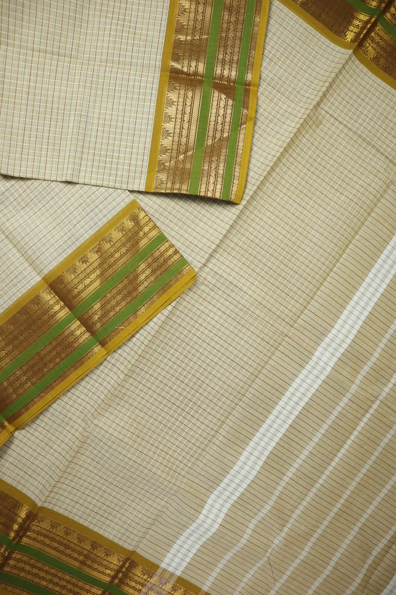 wheat-temple-checked-saree-ck002718-b