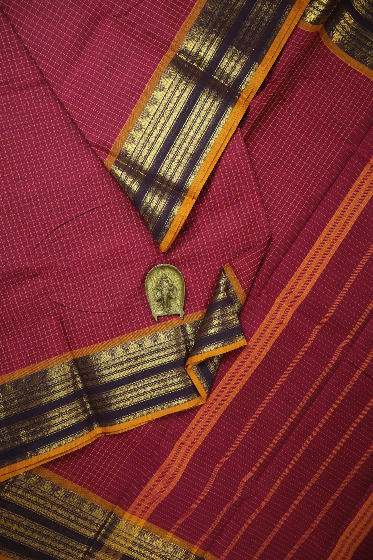 dark-magenta-temple-checked-saree-ck002717-a