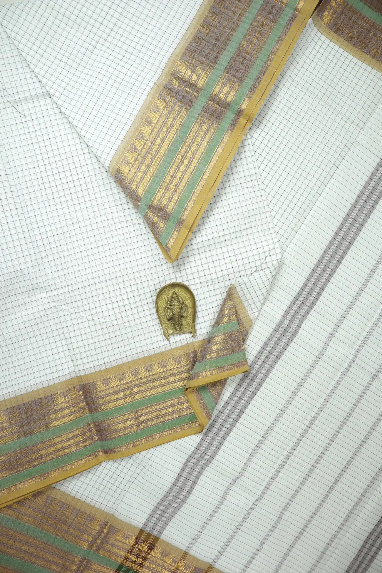 white-temple-checked-saree-ck002721-a