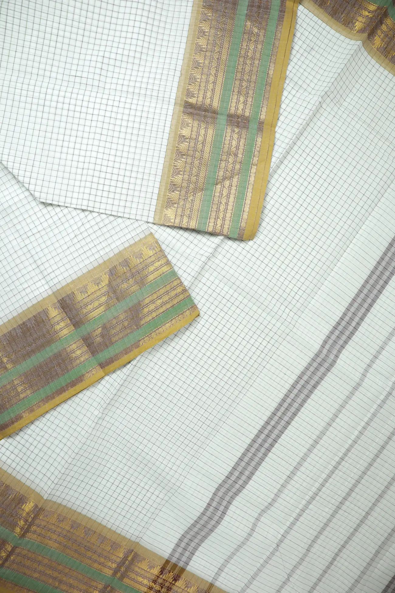 white-temple-checked-saree-ck002721-b