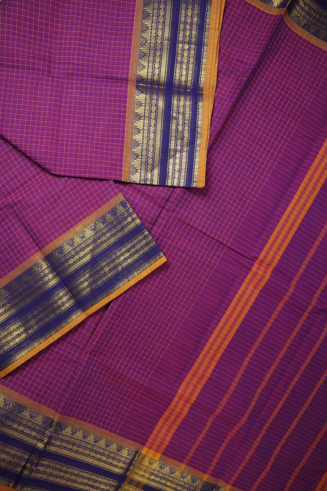 magenta-temple-checked-saree-ck002719-b