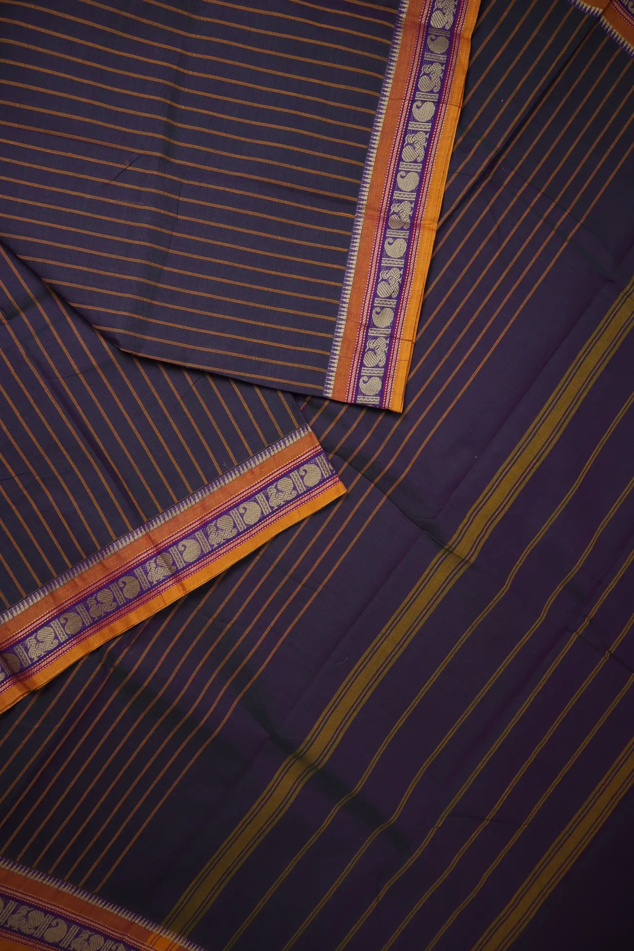 medium-purple-vertical-stripes-peacock-grand-chettinad-saree-gc002393-b