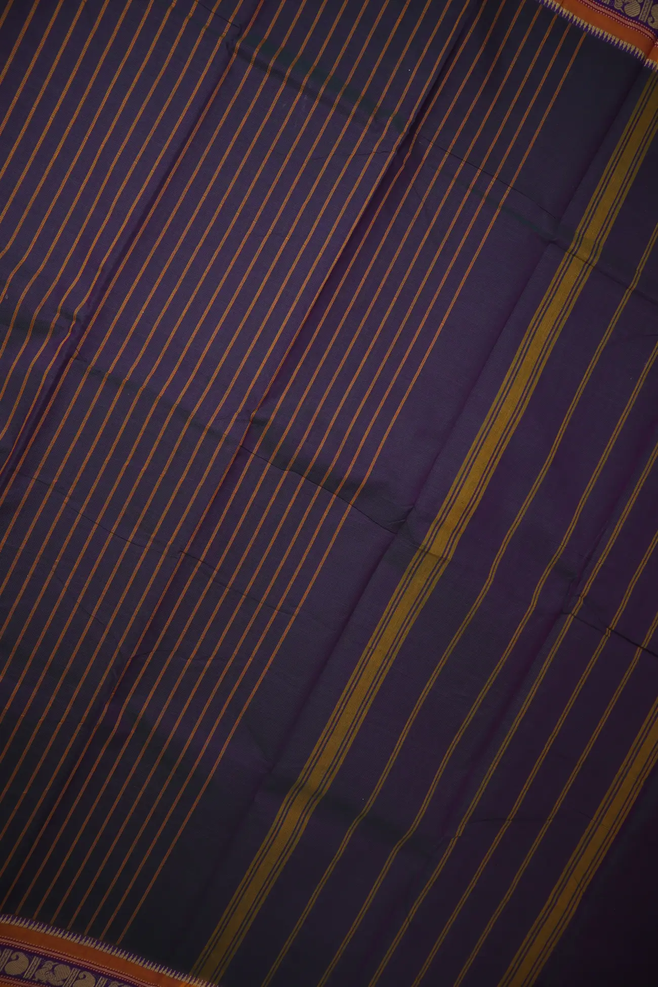 medium-purple-vertical-stripes-peacock-grand-chettinad-saree-gc002393-c