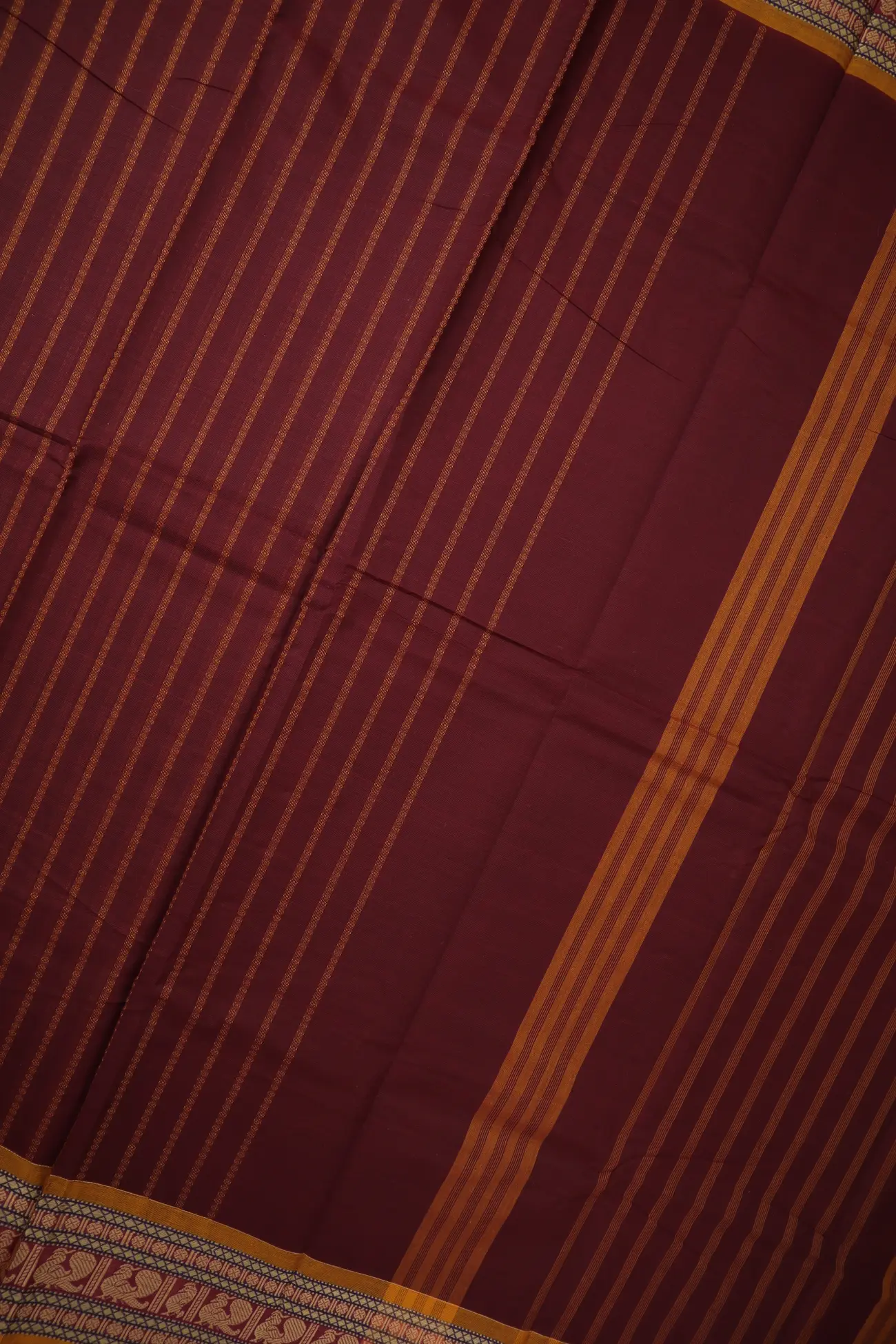 maroon-peacock-vertical-stripes-grand-chettinad-saree-gc002395-c