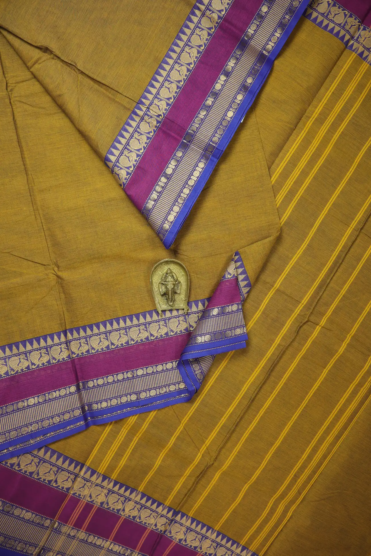 brown-peacock-grand-chettinad-saree-gc002415-a