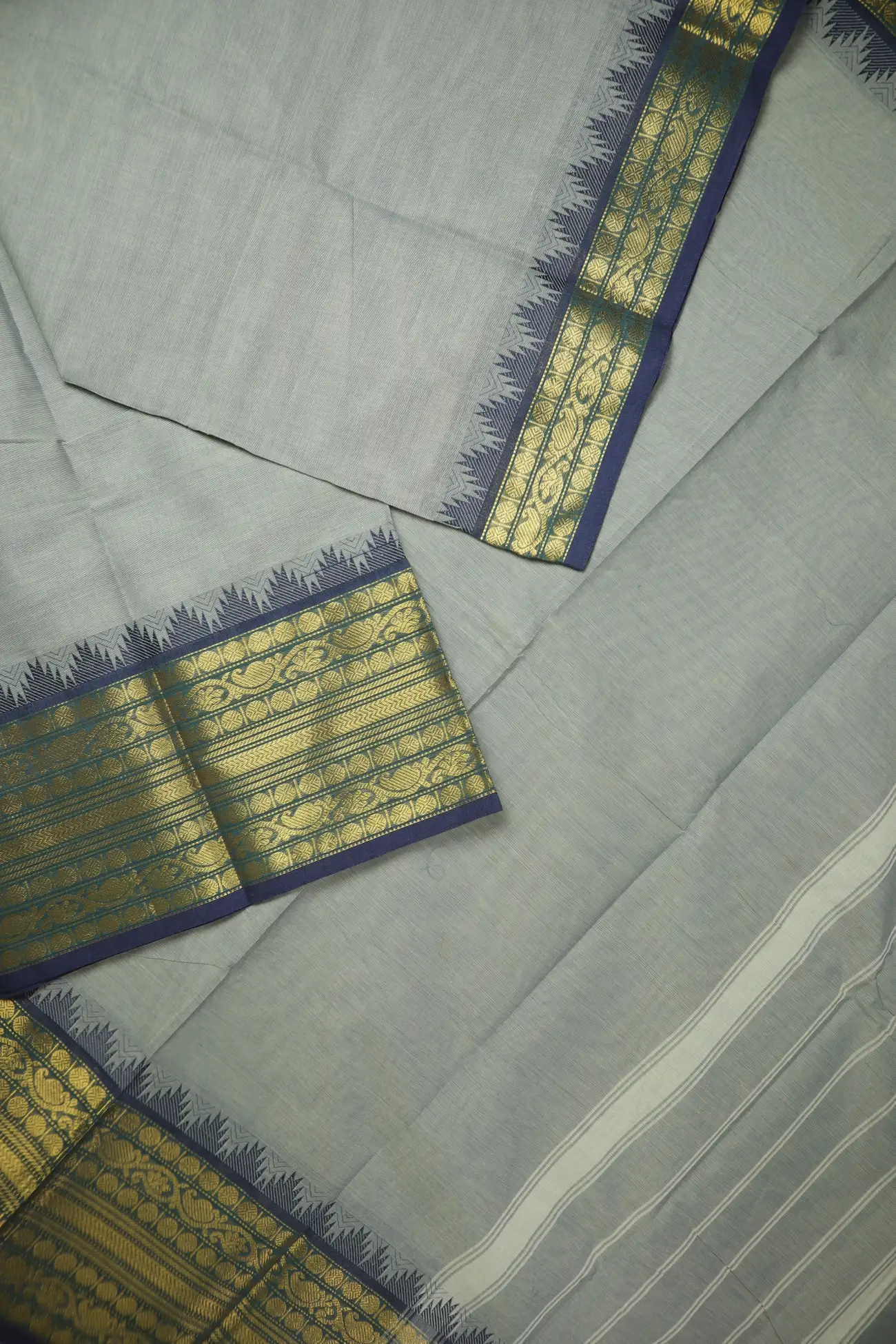 gray-temple-grand-chettinad-saree-gc002403-b