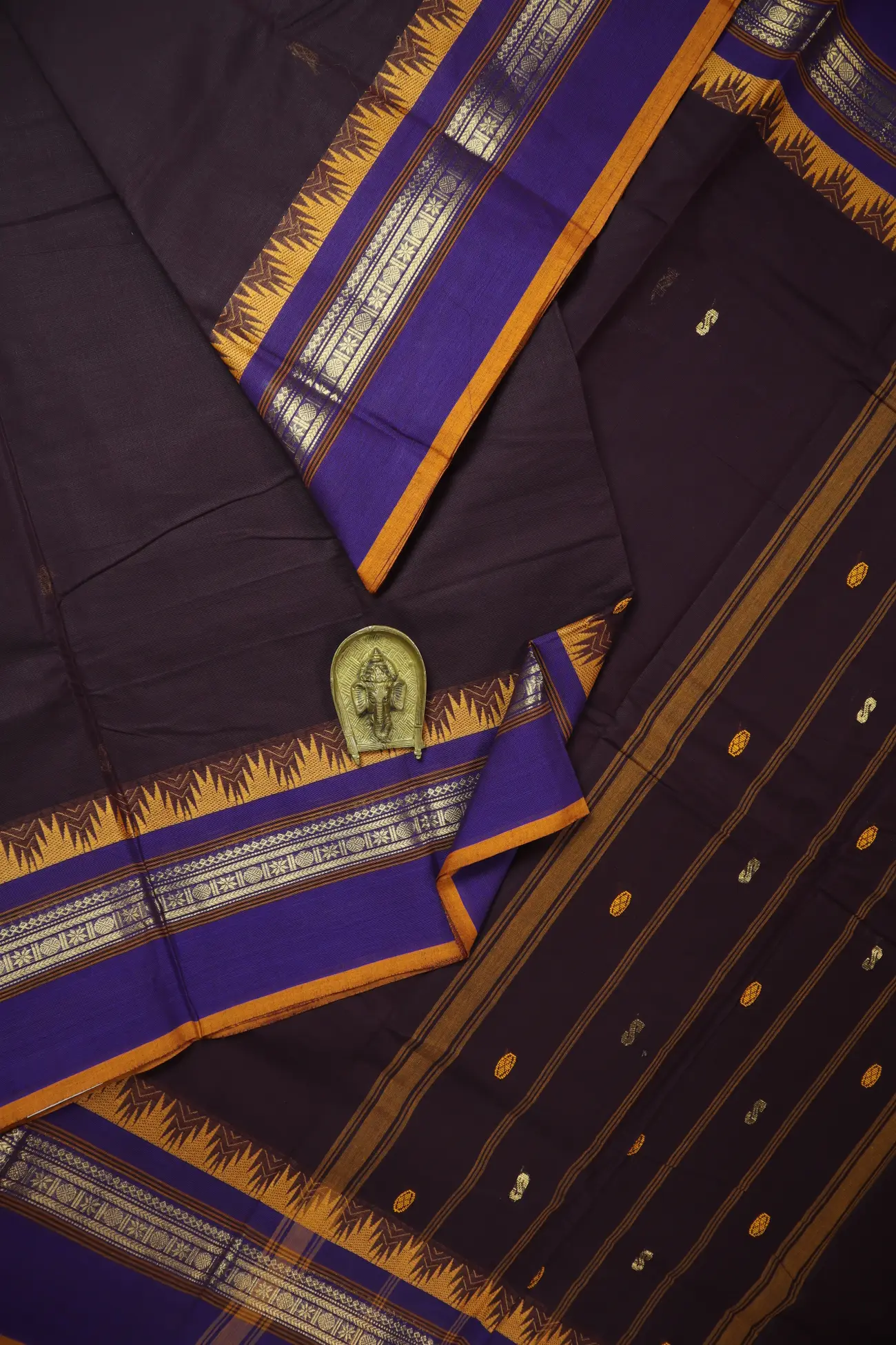 brown-temple-grand-chettinad-saree-gc002363-a