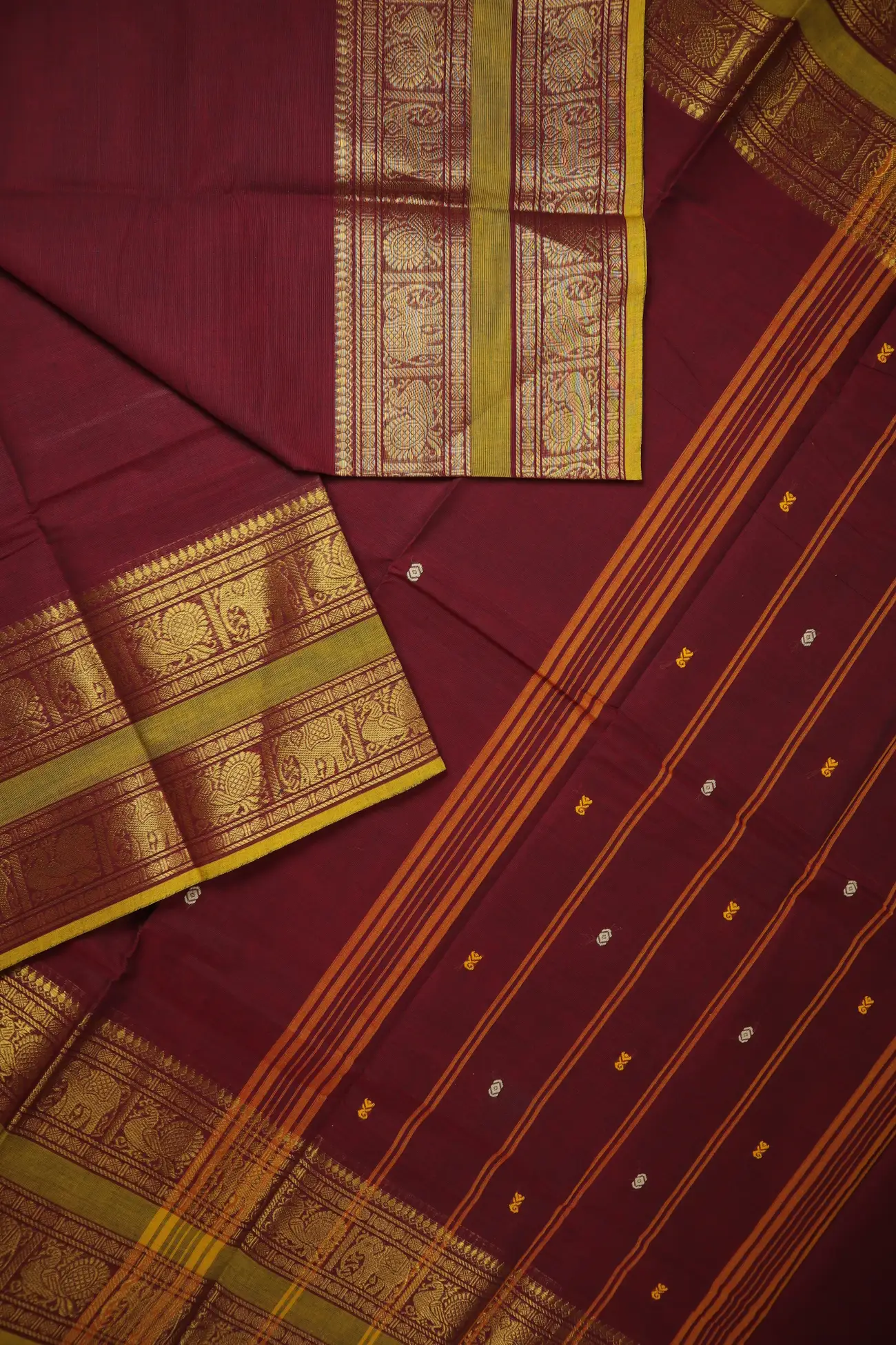 dark-magenta-peacock-elephant-grand-chettinad-saree-gc002356-b