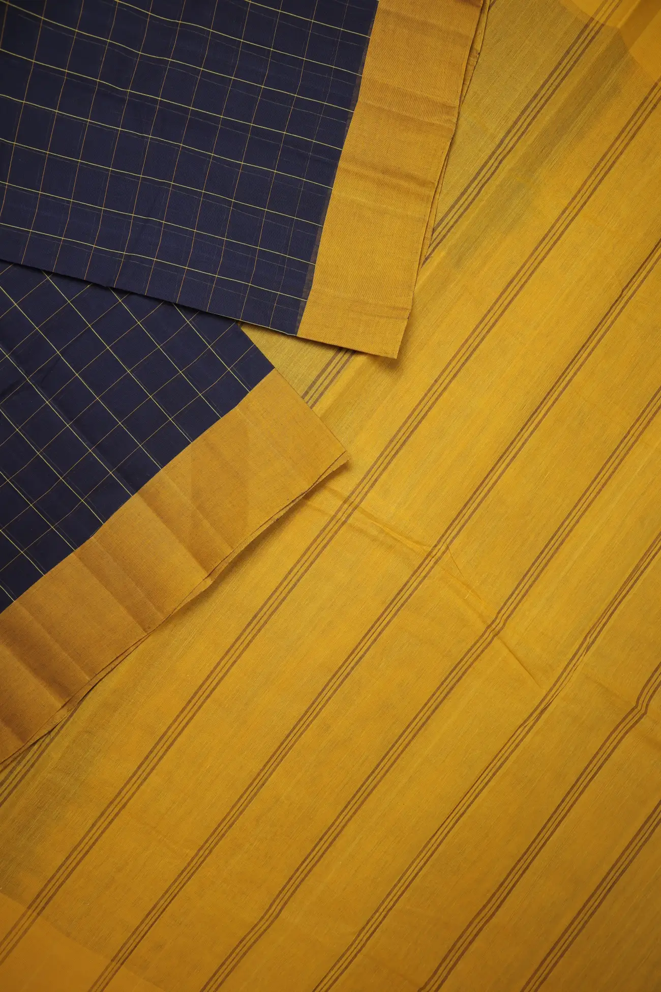 blue-checked-coimbatore-cotton-saree-cbe000403-b