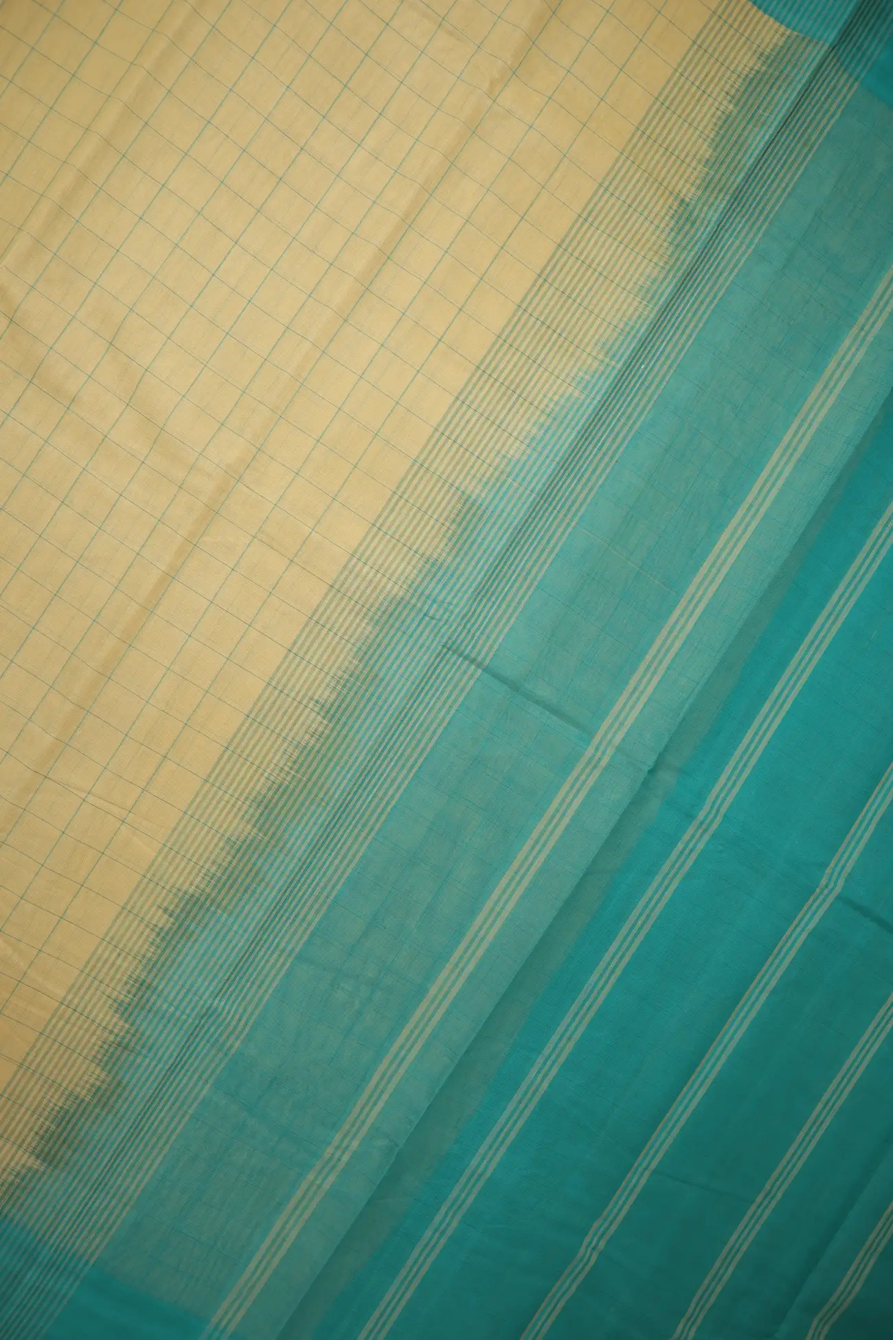 wheat-checked-coimbatore-cotton-saree-cbe000399-c