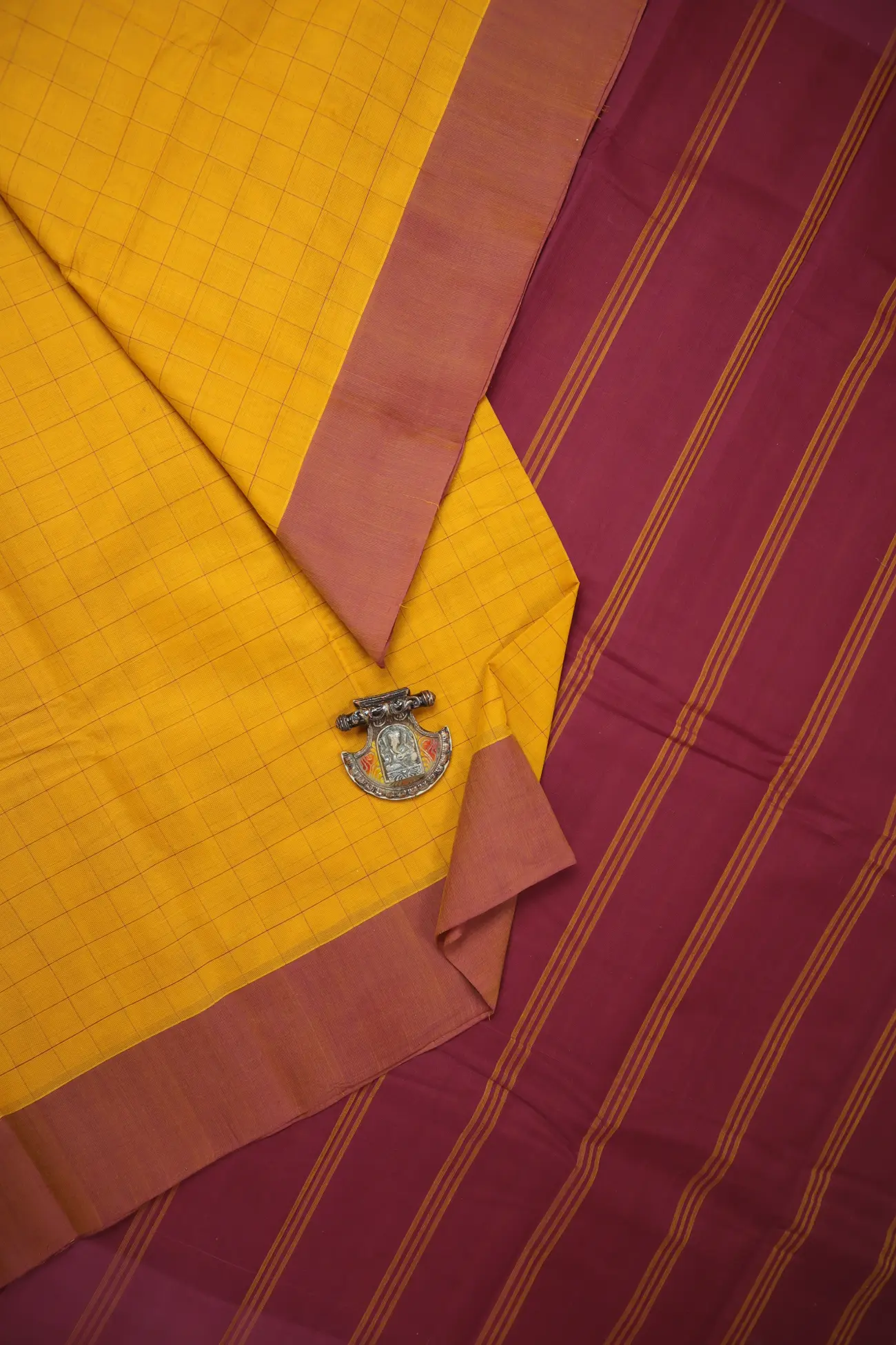 mustard-checked-coimbatore-cotton-saree-cbe000400-a
