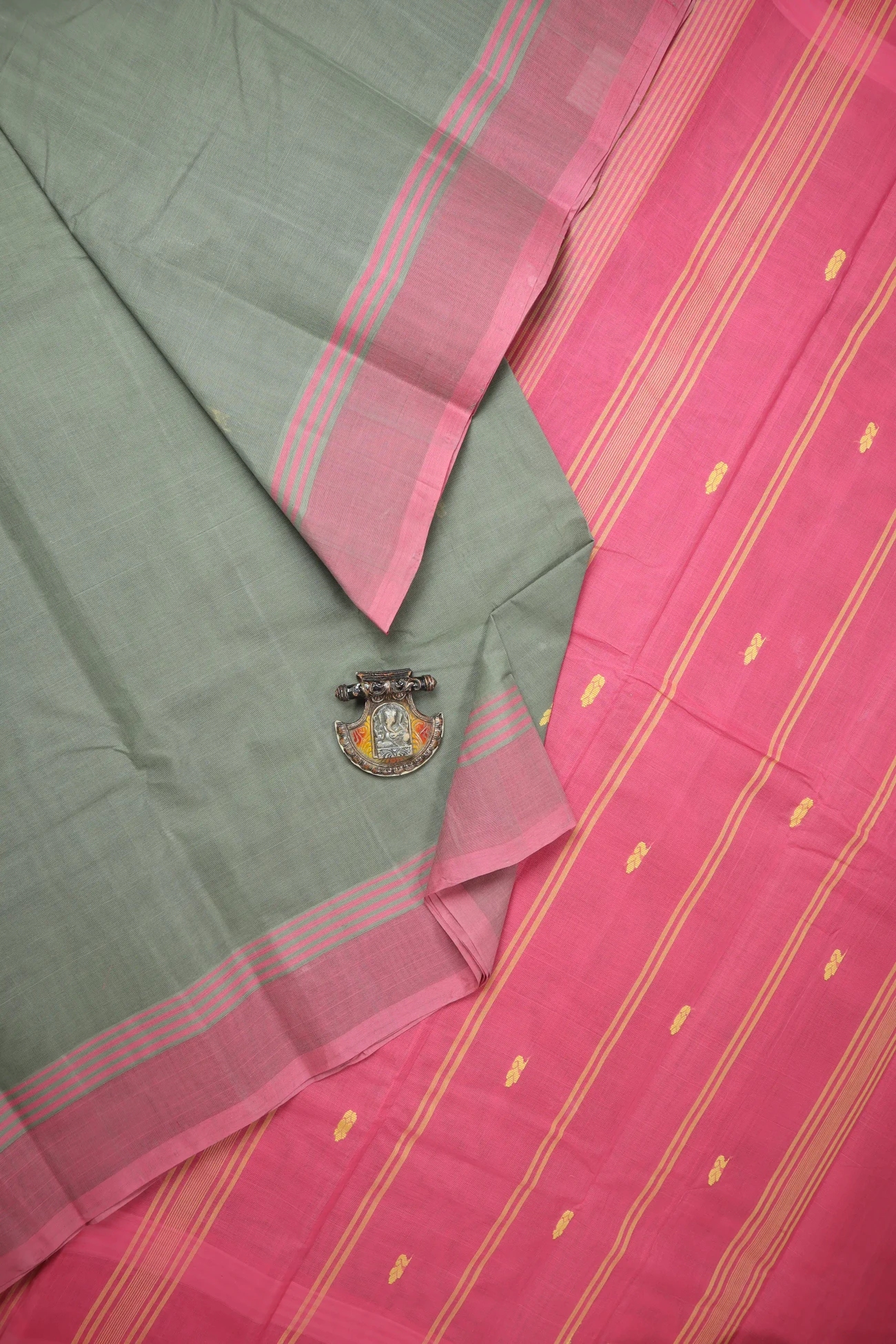 light-gray-buttas-coimbatore-cotton-saree-cbe000426-a