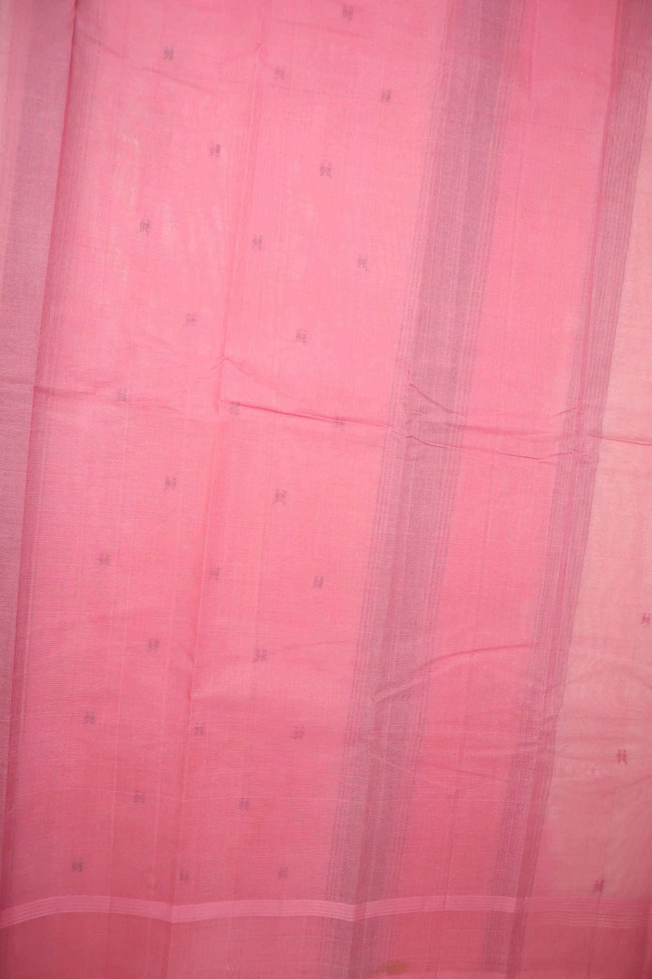 white-buttas-coimbatore-cotton-saree-cbe000425-d