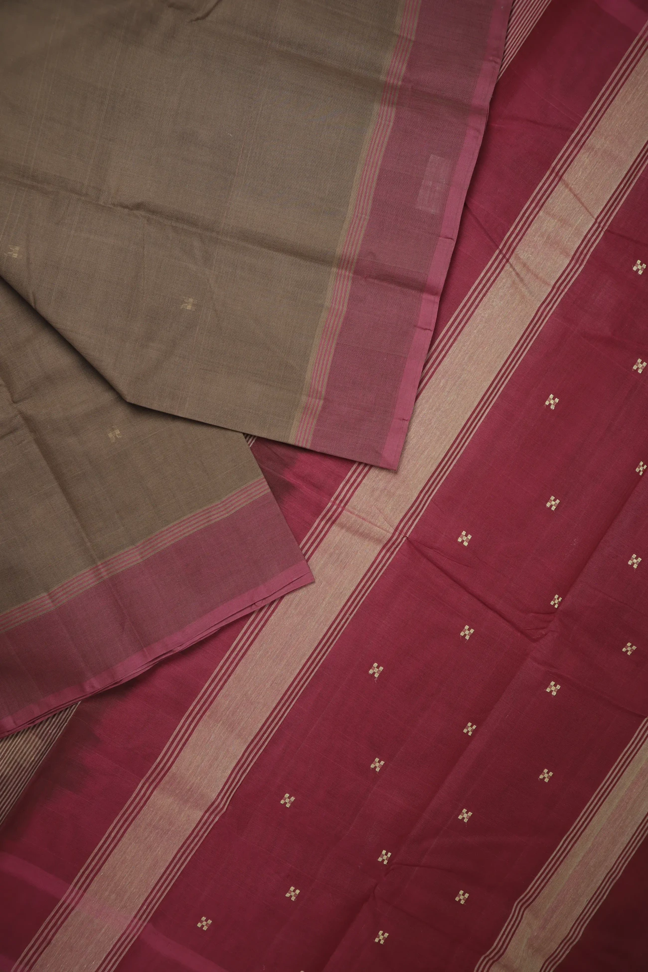 coffee-brown-buttas-coimbatore-cotton-saree-cbe000424-b