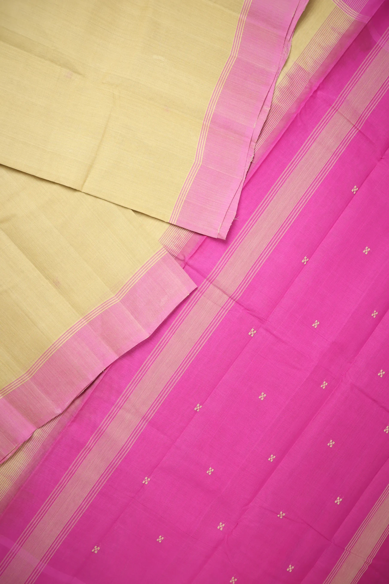 wheat-buttas-coimbatore-cotton-saree-cbe000422-b