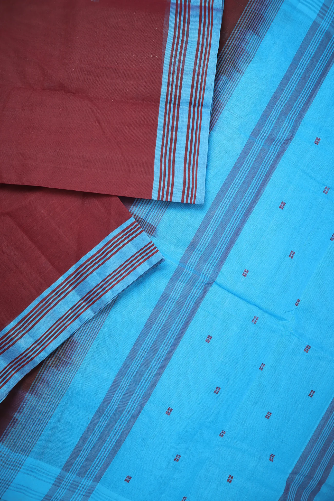 maroon-buttas-coimbatore-cotton-saree-cbe000420-b
