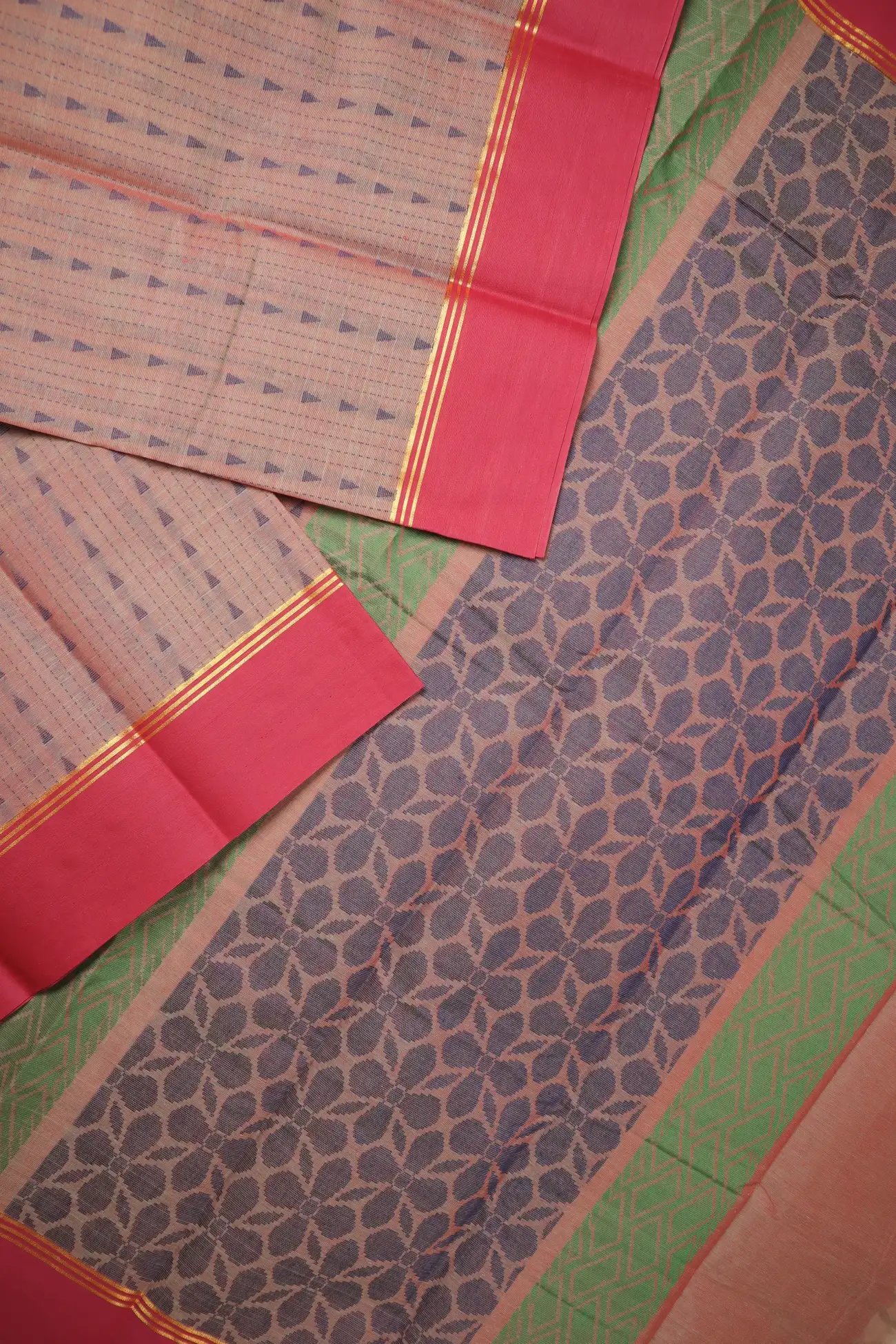 pale-violet-red-vertical-stripes-coimbatore-cotton-saree-cbe000389-b