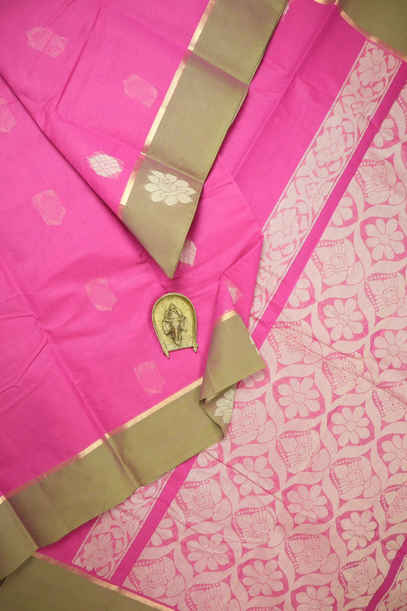 pink-flower-coimbatore-cotton-saree-cbe000377-a